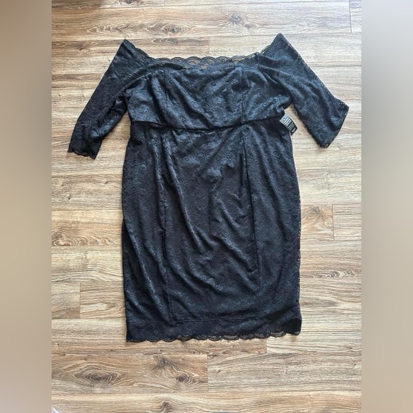 Torrid Size 30 Special Occasion Black Lace Off Shoulder Bodycon Dress - Picture 2 of 4